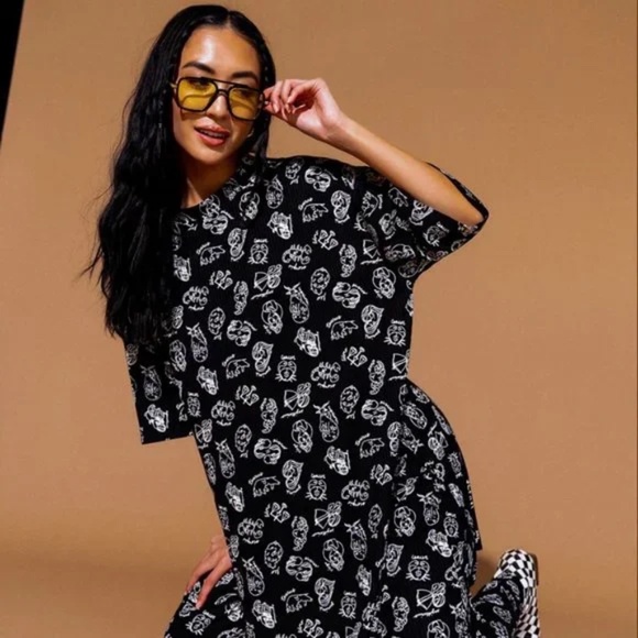 NWT Dressed in LALA Lex Ribbed Playsuit TOP in Zodiac Love Size Small - Picture 2 of 13